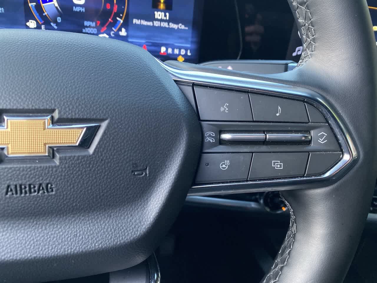 Used 2026 Chevrolet Equinox LT AWD/4WD image 21