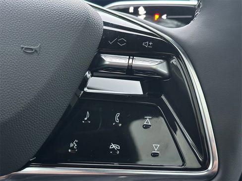 New 2026 Cadillac Optiq Sport 1 image 34