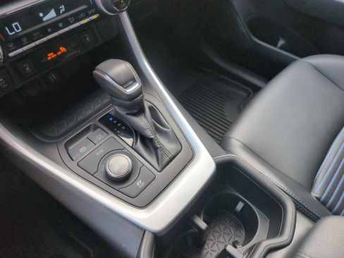 Used 2023 Toyota RAV4 XSE AWD/4WD image 26