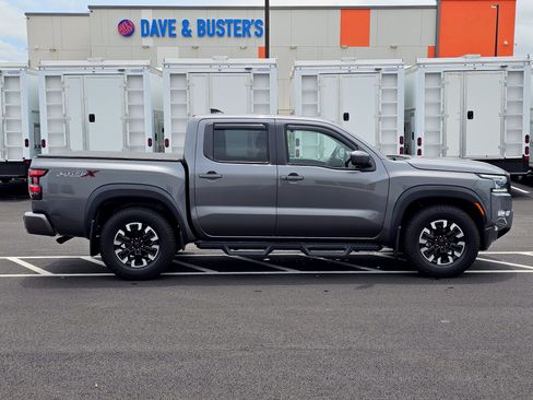 Used 2024 Nissan Frontier Pro-X RWD image 8