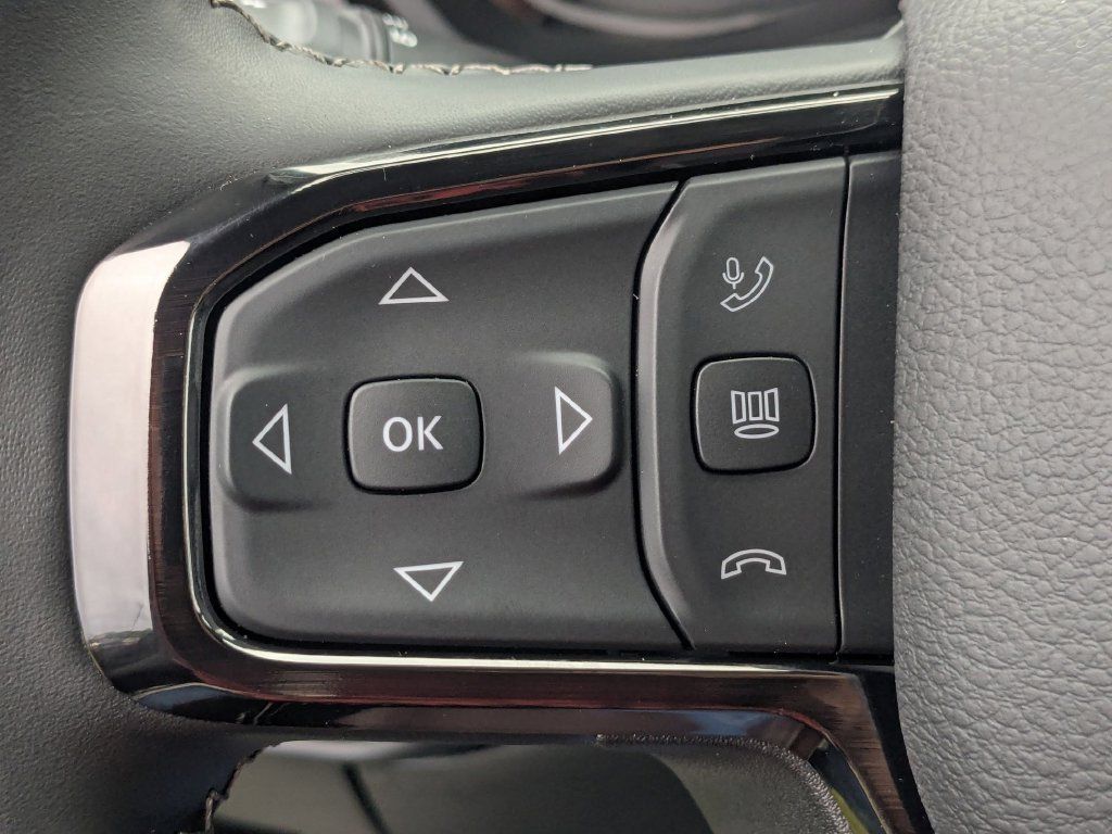 Used 2026 RAM 2500 Limited AWD/4WD image 13