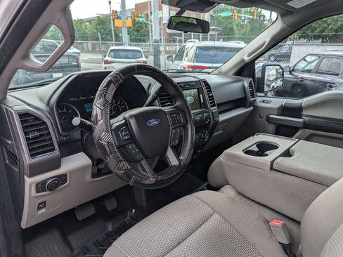 Used 2019 Ford F150 XLT RWD image 12