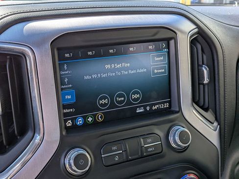 Used 2019 GMC Sierra 1500 SLE w/ SLE Value Package image 19