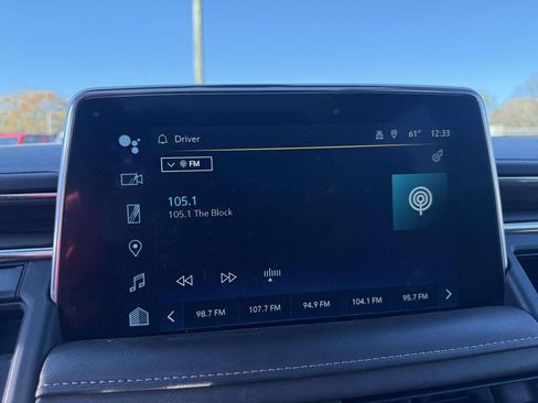 Used 2022 Chevrolet Tahoe LT w/ LT Signature Plus Package image 19