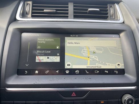 Used 2018 Jaguar E-PACE S AWD/4WD image 23
