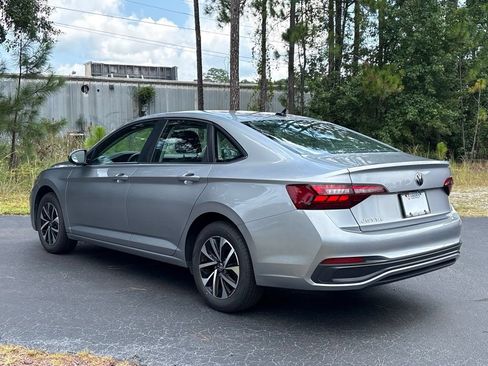 Used 2024 Volkswagen Jetta S FWD image 7