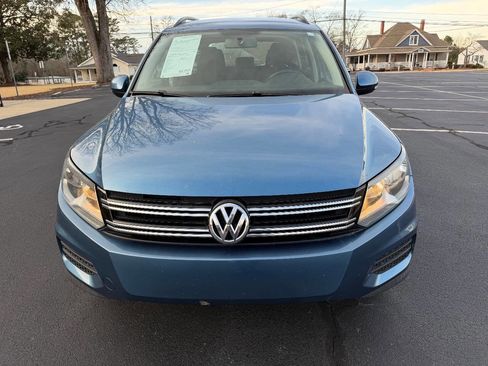 Used 2017 Volkswagen Tiguan Limited FWD image 3