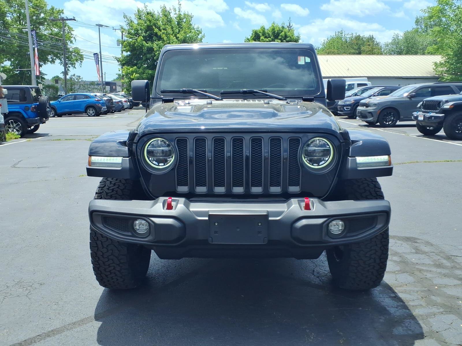 Certified 2022 Jeep Wrangler Unlimited Rubicon w/ LED Lighting Group AWD/4WD image 2