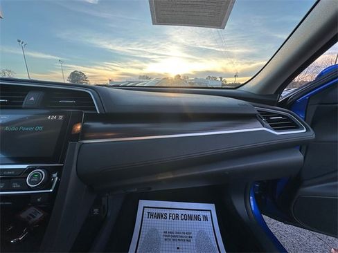 Used 2019 Honda Civic EX image 16