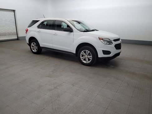 Used 2017 Chevrolet Equinox LS image 11