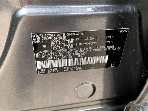 Used 2018 Toyota RAV4 Limited image 34