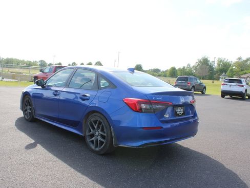 Used 2022 Honda Civic Sport image 6