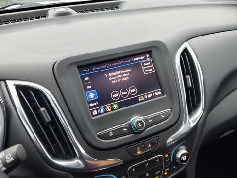 Certified 2022 Chevrolet Equinox LT FWD image 29