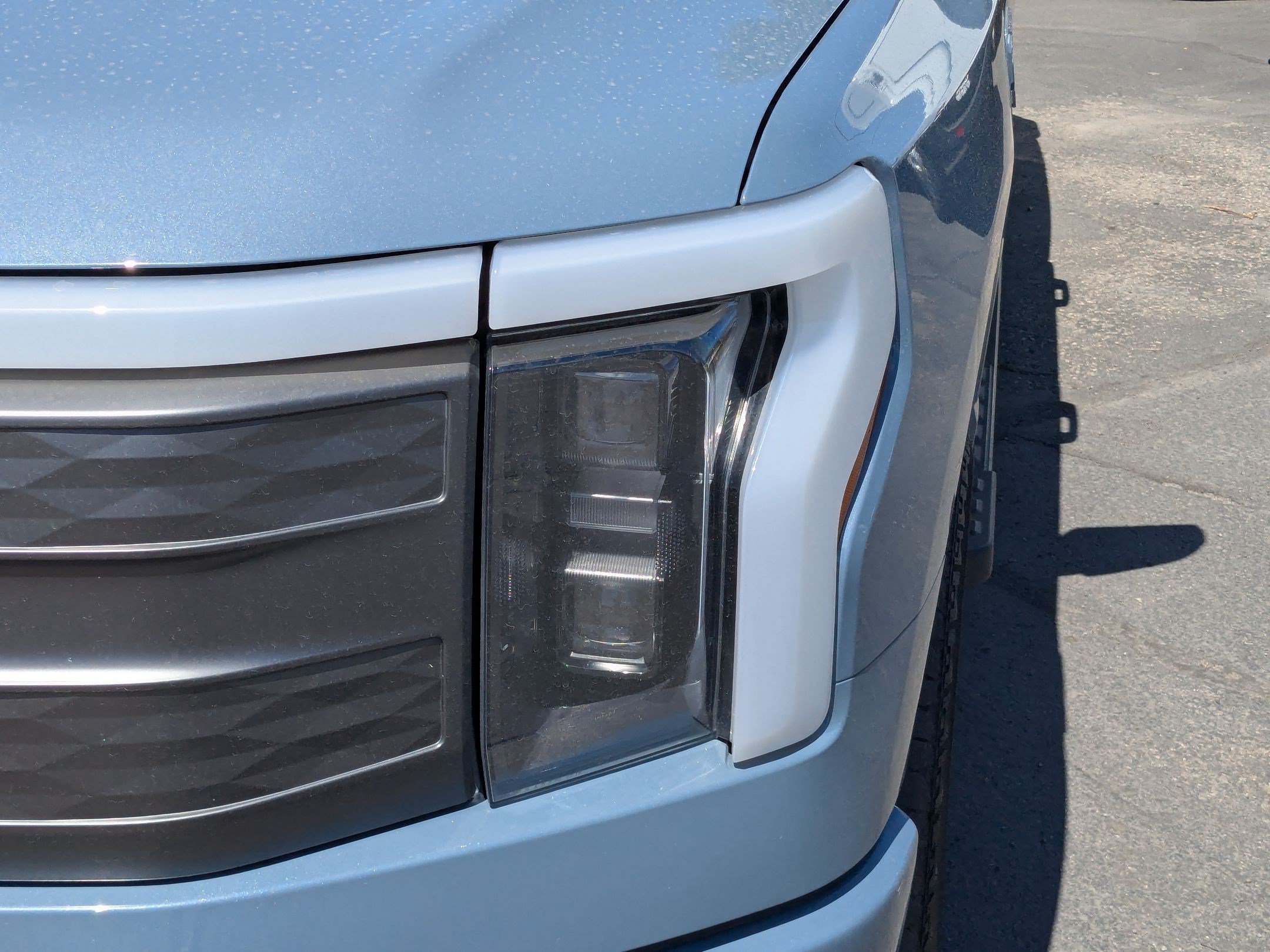 Used 2023 Ford F150 Lightning Lariat AWD/4WD image 13