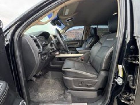 Used 2019 RAM 3500 Laramie image 9