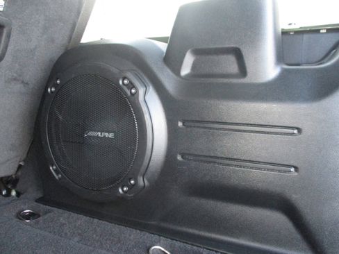 Used 2023 Jeep Wrangler Unlimited Sport image 35