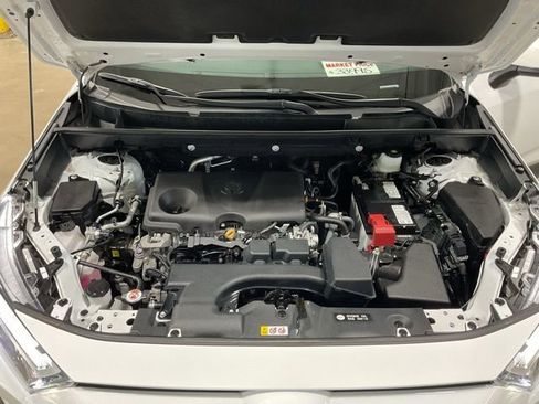 Used 2024 Toyota RAV4 XLE w/ Convenience Package image 22