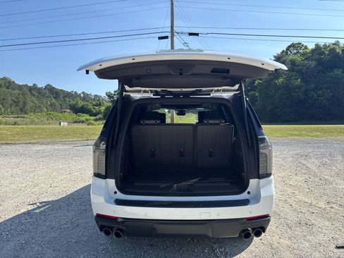 New 2026 Chevrolet Tahoe Z71 w/ Z71 Off-Road Package AWD/4WD image 24