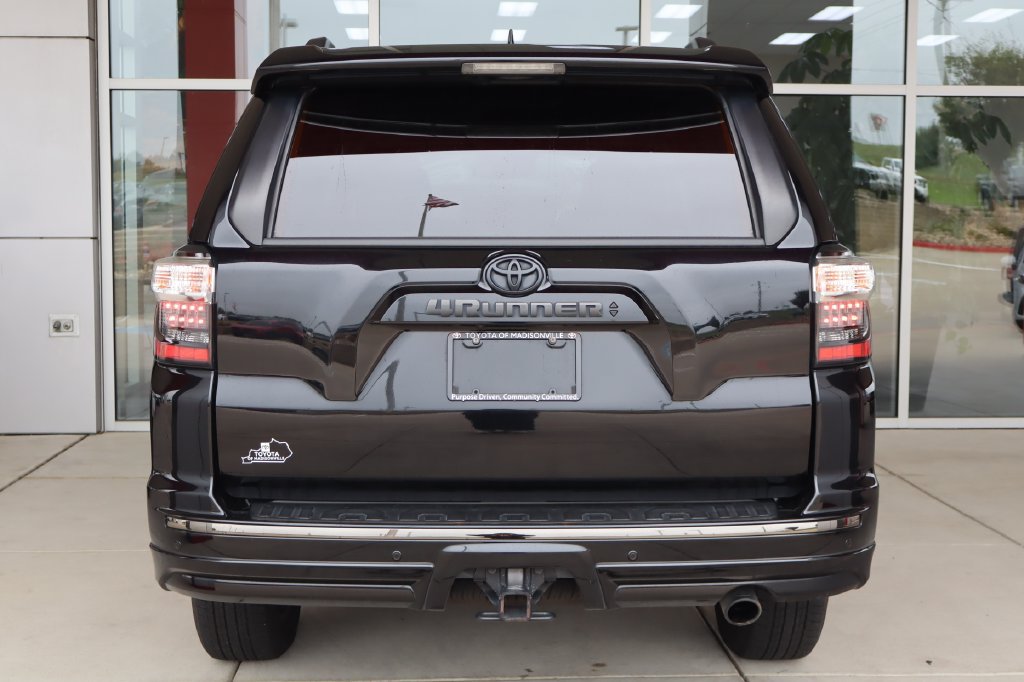 Used 2021 Toyota 4Runner Nightshade AWD/4WD image 7