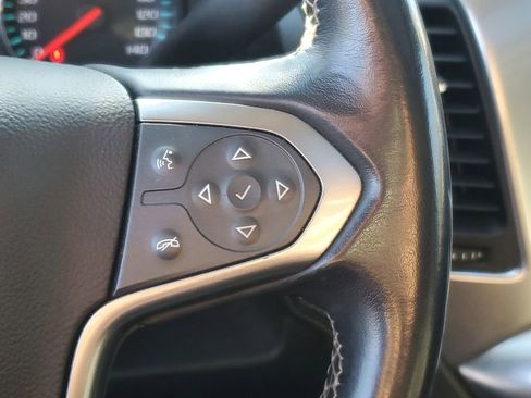 Used 2019 Chevrolet Tahoe LT image 16