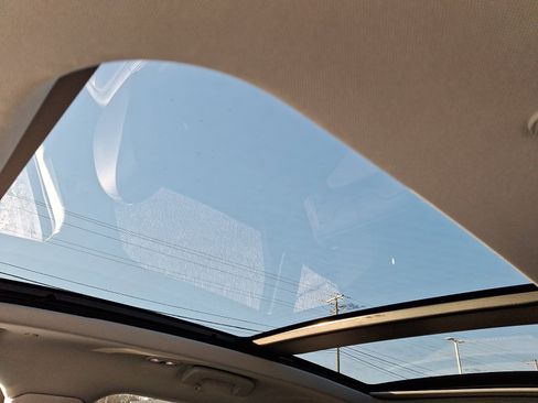 Used 2020 Lincoln Corsair FWD w/ Premium Package image 13