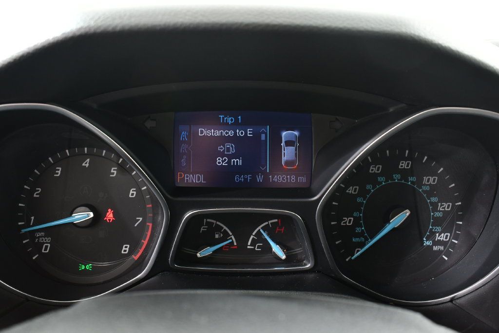 Used 2013 Ford Focus SE w/ SE Winter Pkg FWD image 26