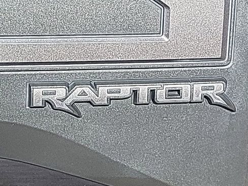 Used 2019 Ford F150 Raptor w/ Equipment Group 802A Luxury image 39