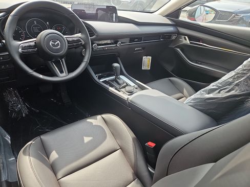 New 2026 MAZDA MAZDA3 2.5 Turbo Sedan w/Premium Plus AWD/4WD image 6