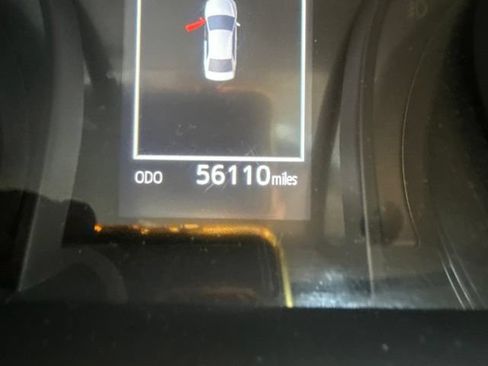 Used 2023 Toyota Camry SE FWD image 10