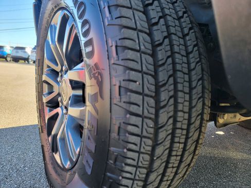 Used 2021 Ford Ranger XLT w/ Equipment Group 301A Mid image 13