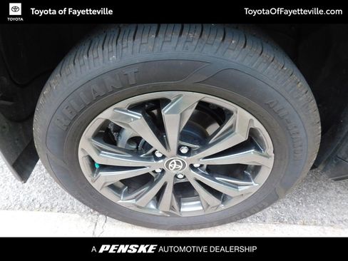 Used 2025 Toyota RAV4 XLE Premium image 8