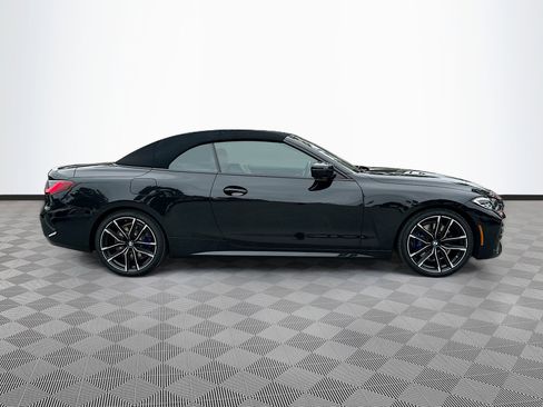 Used 2022 BMW 430i xDrive Convertible w/ M Sport Package image 8