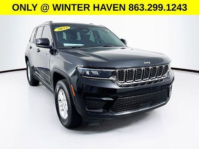 Certified 2023 Jeep Grand Cherokee Laredo w/ Luxury Tech Group I