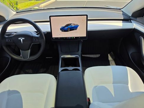 Used 2023 Tesla Model 3 Long Range AWD/4WD image 2