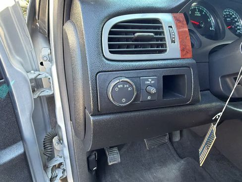 Used 2012 Chevrolet Avalanche LS w/ All-Star Edition RWD image 21