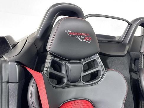 Certified 2025 Porsche 718 Boxster Spyder RS RWD image 24