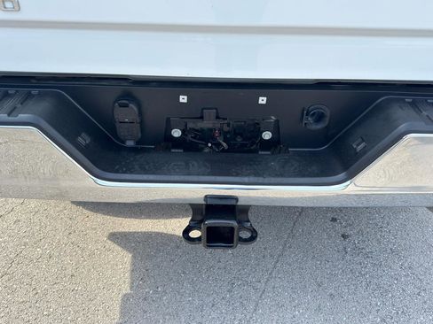 Used 2023 Chevrolet Silverado 2500 LT w/ Convenience Package image 7