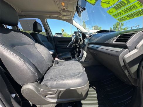 Used 2014 Subaru Forester 2.5i Touring w/ Popular Package #2 image 11