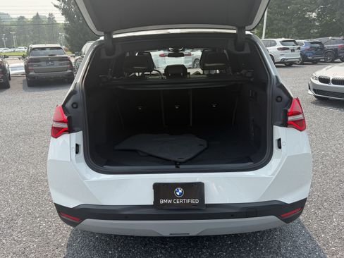 Used 2025 BMW X3 xDrive30i w/ Premium Package AWD/4WD image 8