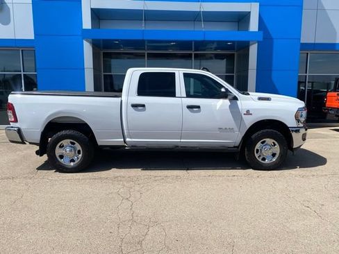 Used 2022 RAM 2500 Tradesman AWD/4WD image 2