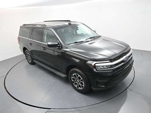Used 2024 Ford Expedition Max XLT AWD/4WD image 18