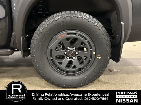 New 2026 Nissan Frontier PRO-4X w/ Pro-4x Convenience Package image 6