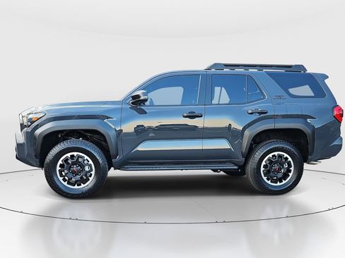 Used 2025 Toyota 4Runner TRD Off-Road Premium image 8