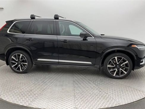 Certified 2023 Volvo XC90 B6 Plus w/ Protection Package Premier image 9