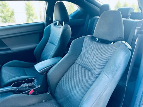 Used 2012 Scion tC FWD image 12