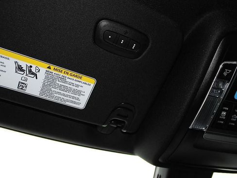 Used 2026 RAM 1500 Laramie w/ Night Edition AWD/4WD image 32