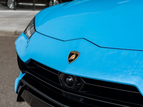 Used 2023 Lamborghini Urus S image 22