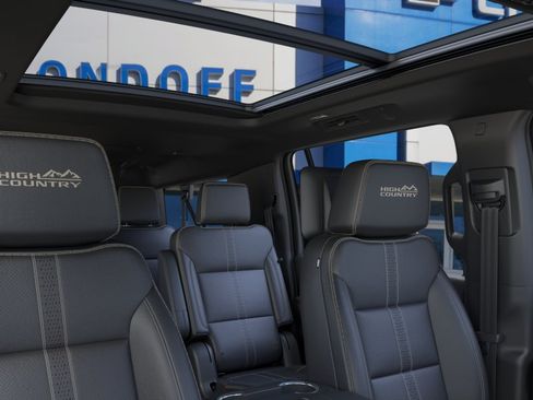 New 2026 Chevrolet Suburban High Country AWD/4WD image 24