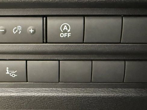 New 2026 Mitsubishi Outlander SEL image 31