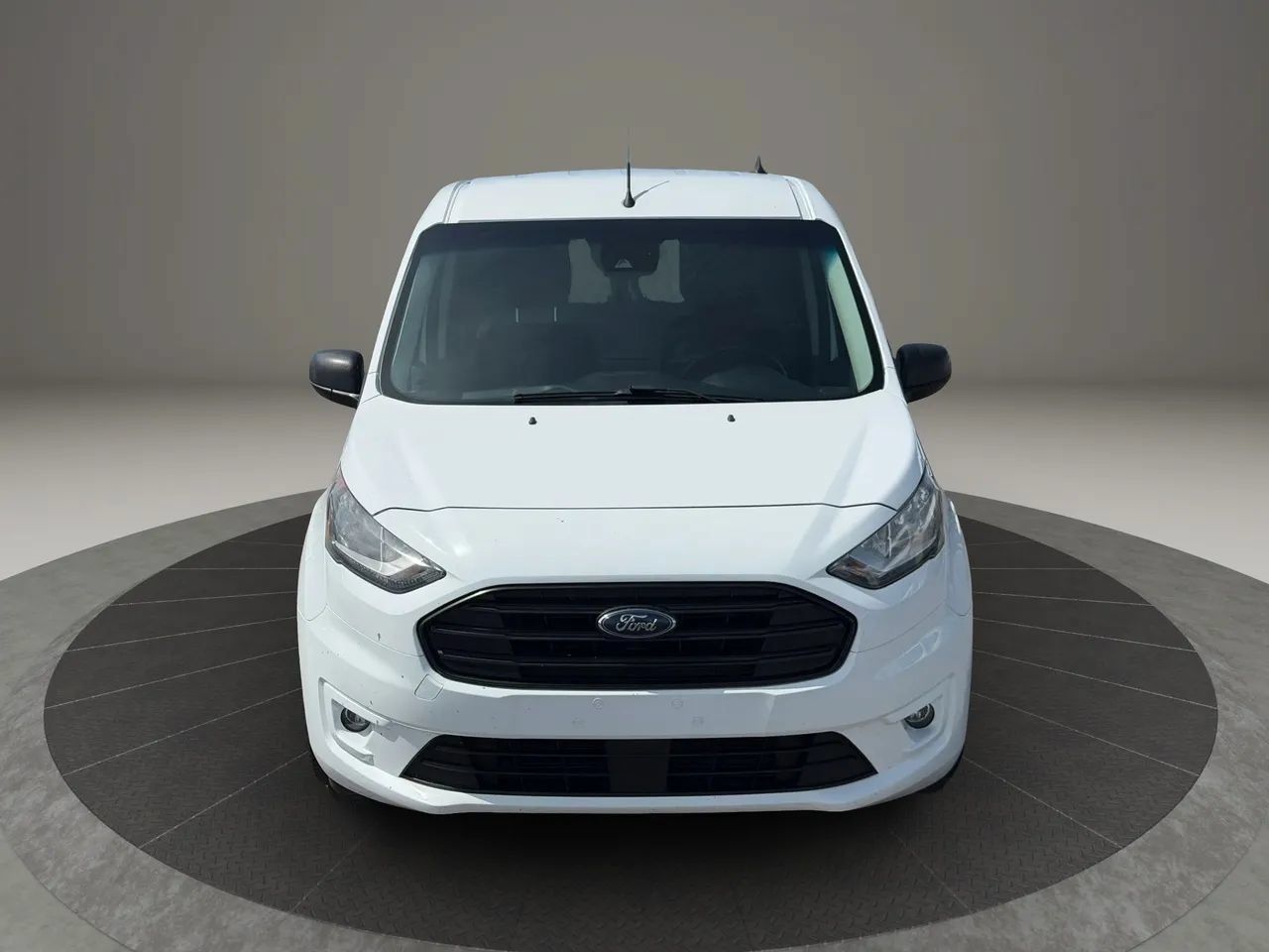 Used 2022 Ford Transit Connect XLT FWD image 9